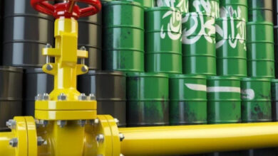 عربستان به کاهش داوطلبانه تولید نفت ادامه می‌دهد